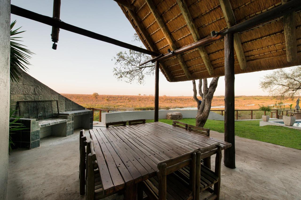 Buckler'S Africa Lodge Kruger Park Komatipoort Exterior photo